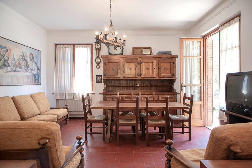 Azienda Agricola E Agriturismo Vallorsi Terricciola Экстерьер фото